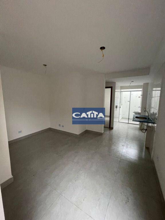 Apartamento à venda com 2 quartos, 40m² - Foto 1