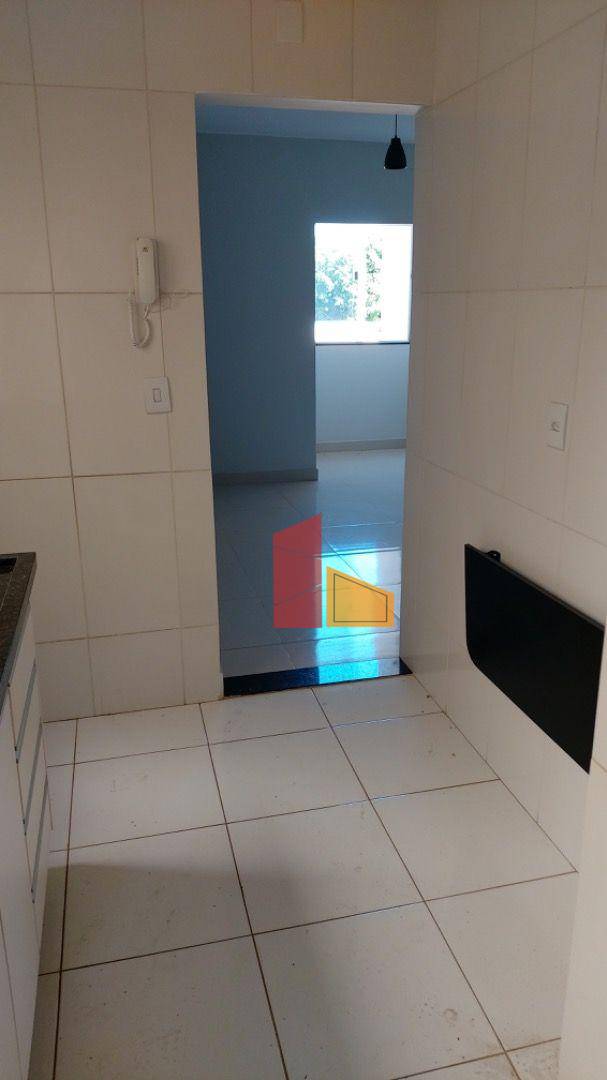 Apartamento à venda com 2 quartos, 68m² - Foto 7