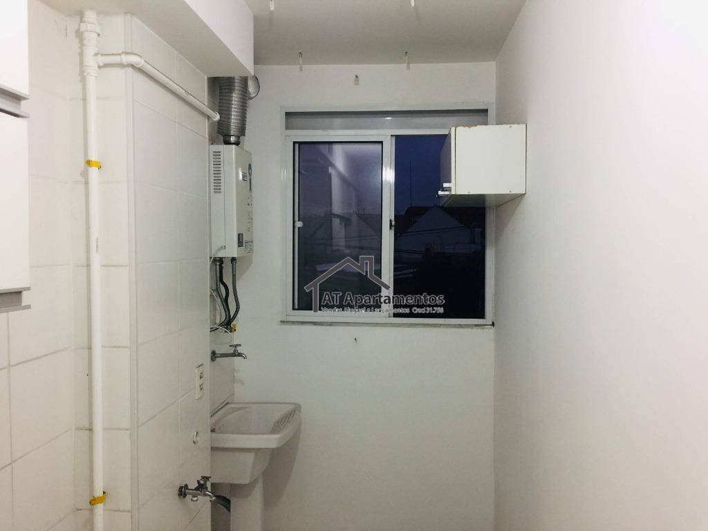 Apartamento à venda com 2 quartos, 55m² - Foto 17