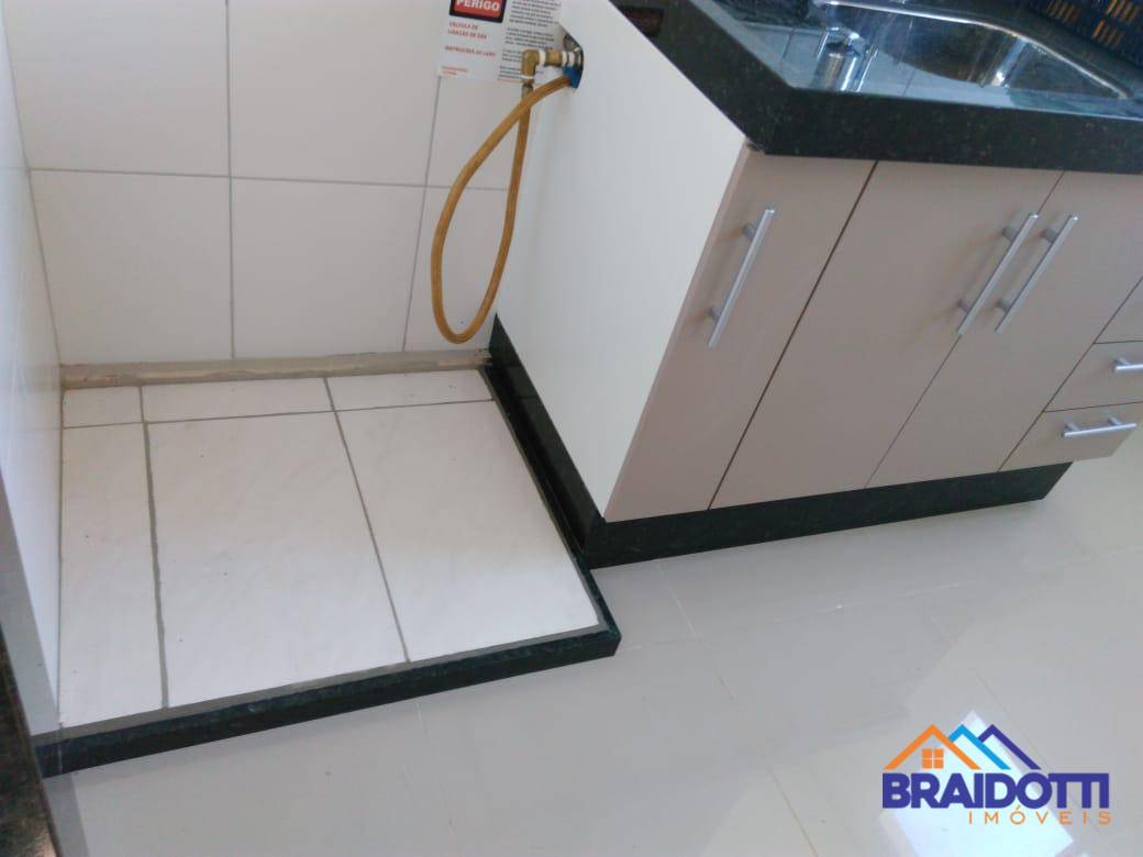 Apartamento à venda com 2 quartos, 45m² - Foto 8