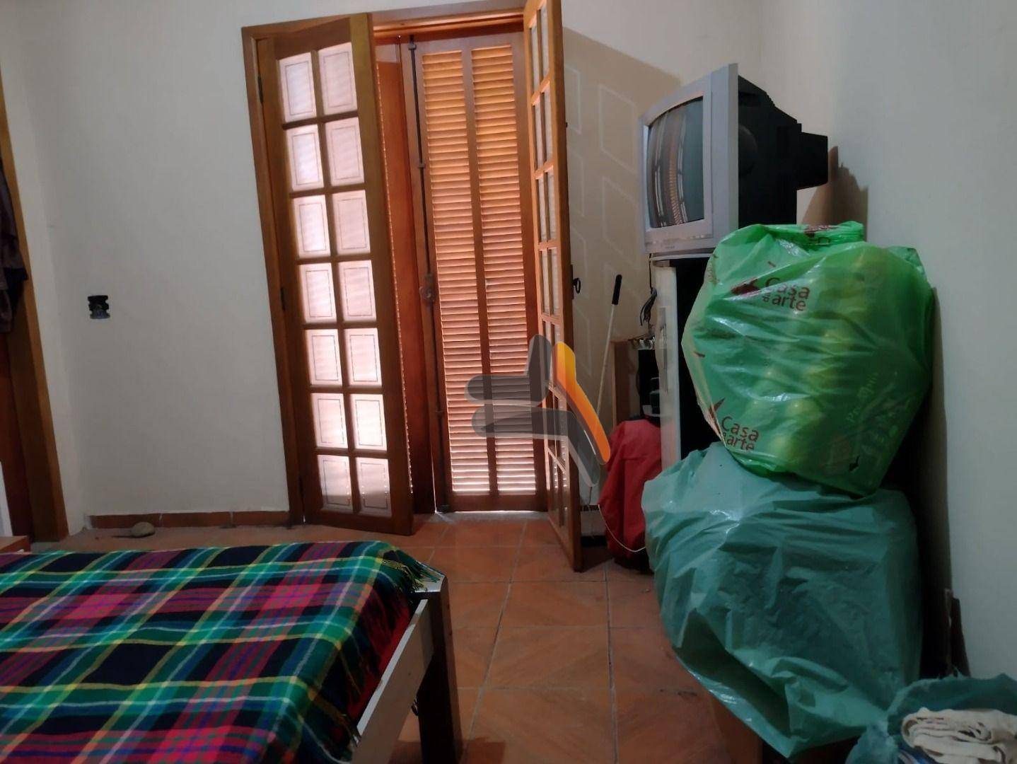 Casa à venda com 4 quartos, 120m² - Foto 16