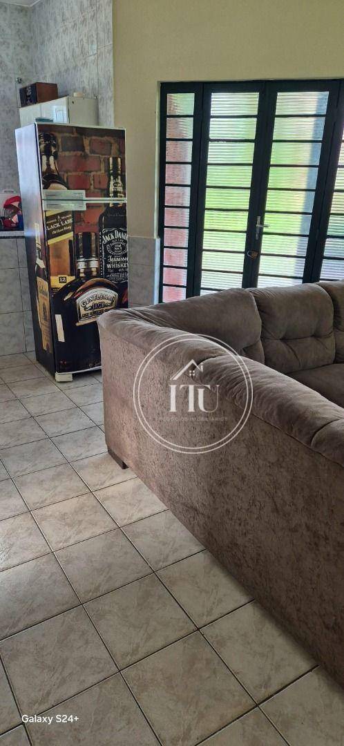 Chácara, 2 quartos, 1549 m² - Foto 4