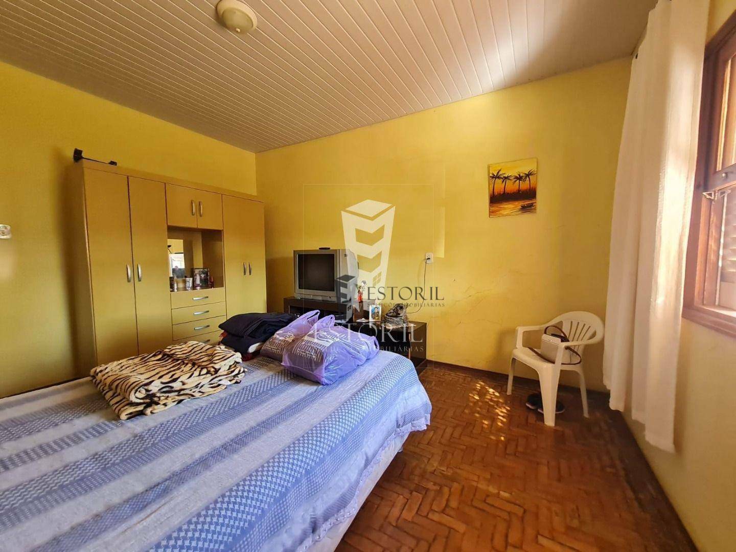 Casa à venda com 3 quartos, 194m² - Foto 14