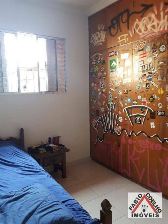 Casa à venda com 3 quartos, 149m² - Foto 17