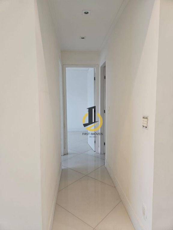 Apartamento para alugar com 2 quartos, 72m² - Foto 18