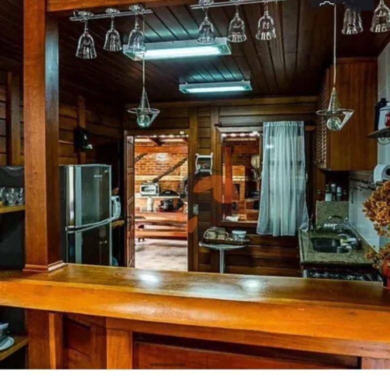 Chácara à venda com 5 quartos, 1m² - Foto 11
