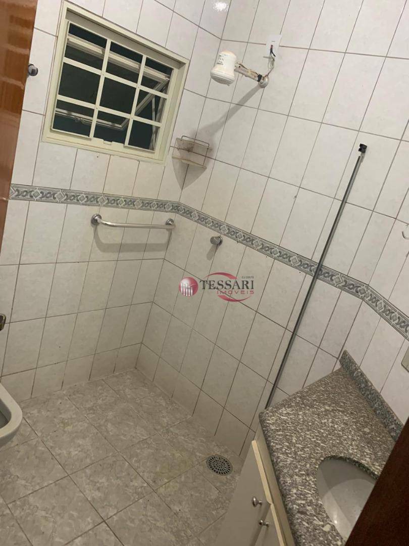 Casa à venda e aluguel com 2 quartos, 220m² - Foto 17