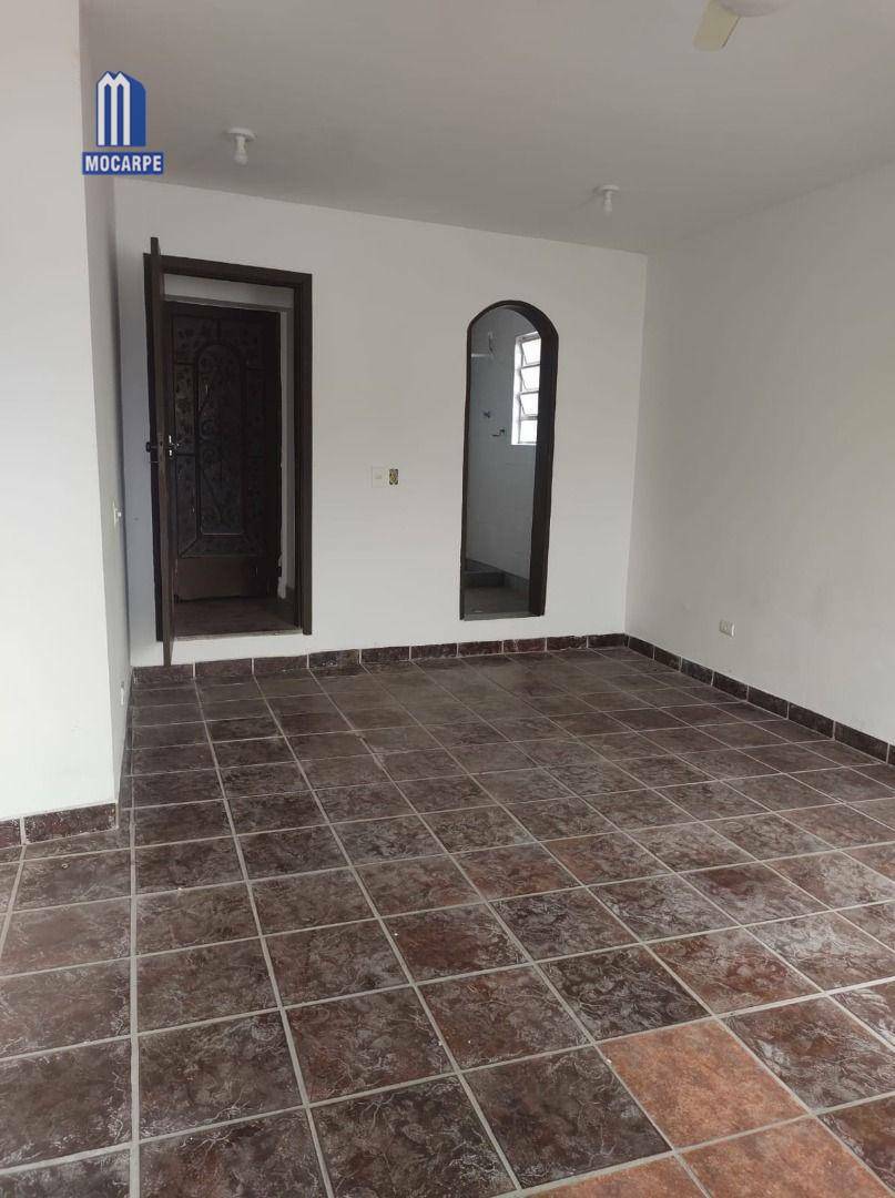 Casa para alugar com 3 quartos, 350M2 - Foto 15