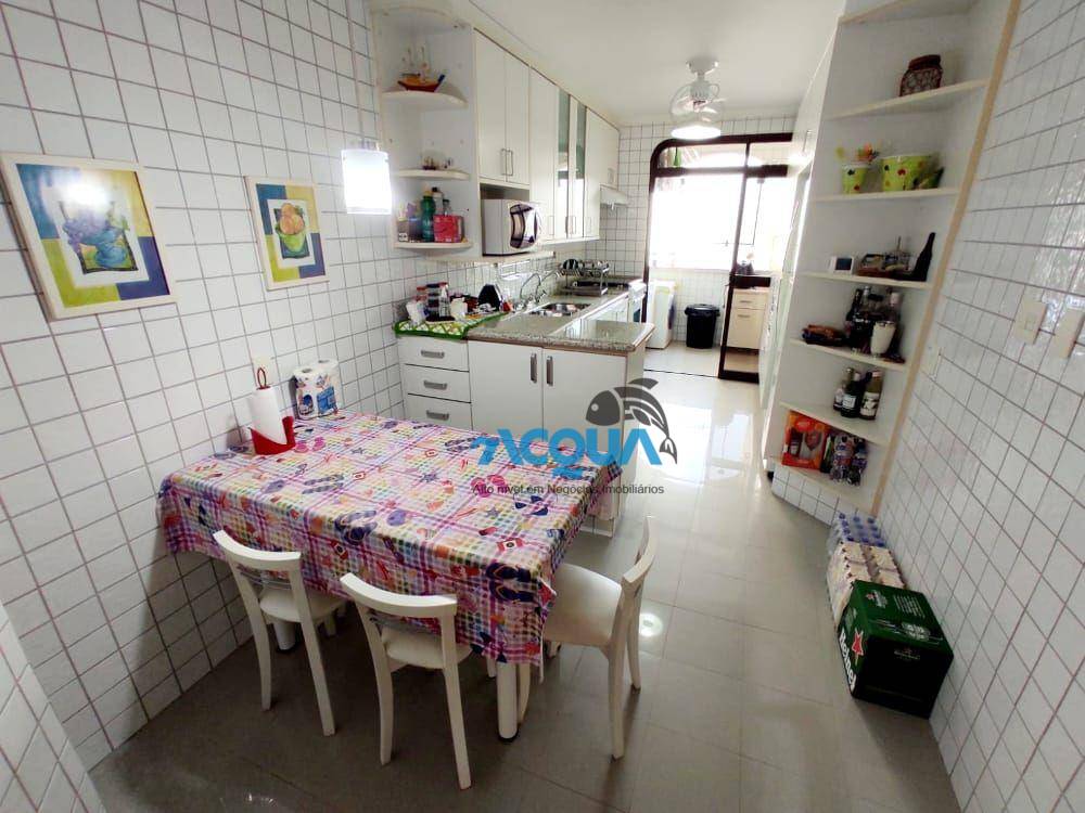 Apartamento à venda com 3 quartos, 150m² - Foto 4