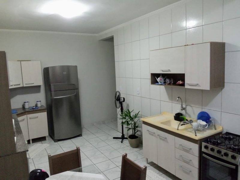 Casa à venda com 2 quartos, 2m² - Foto 22