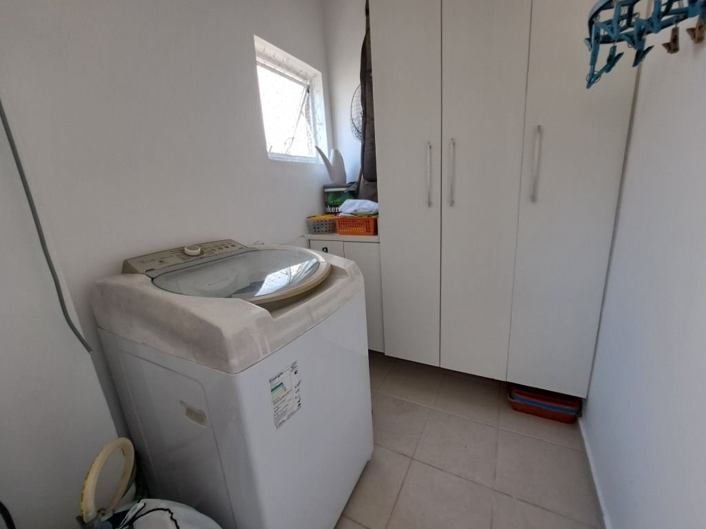 Apartamento à venda com 2 quartos, 75m² - Foto 19