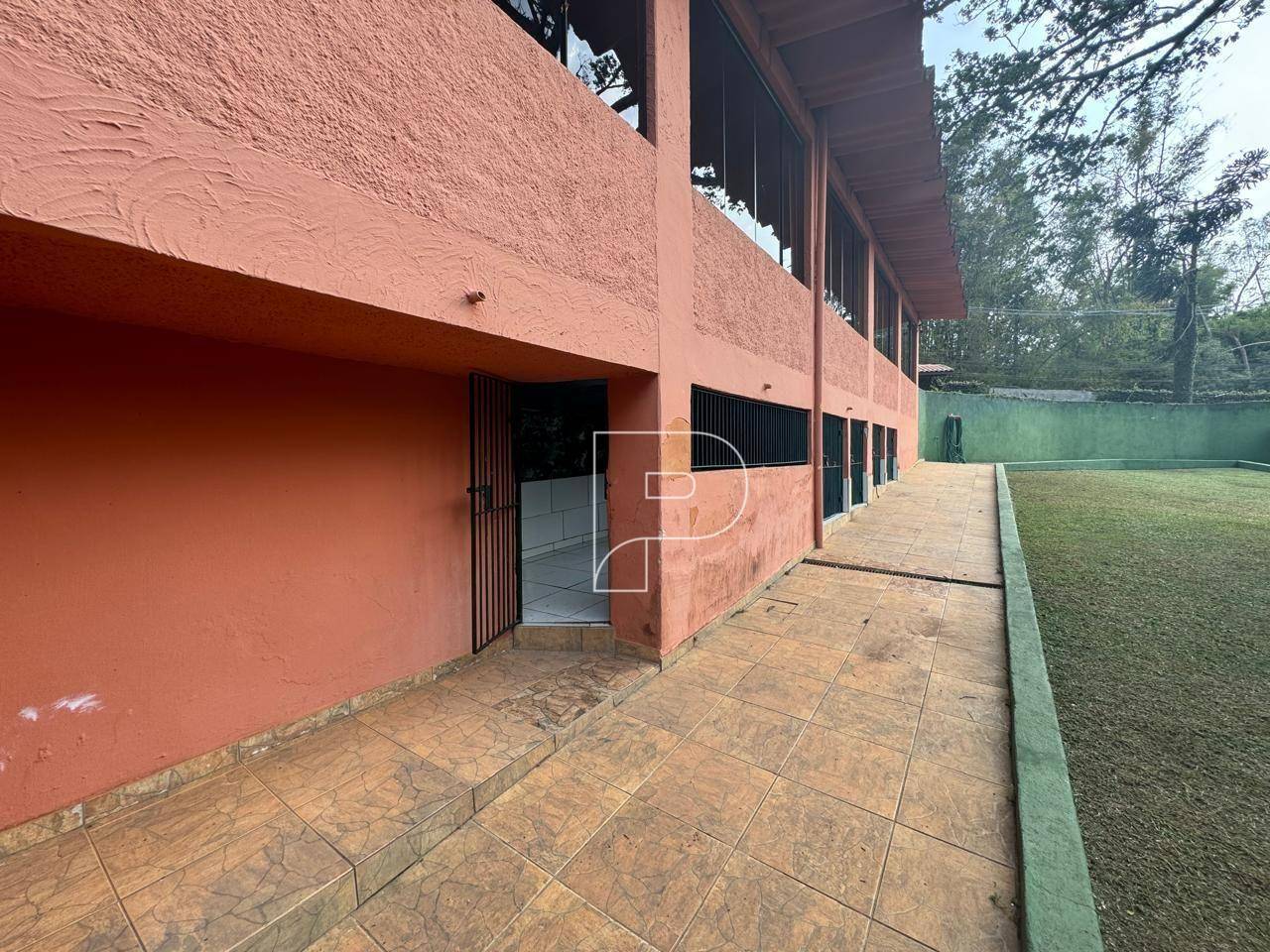 Casa à venda com 8 quartos, 698m² - Foto 45