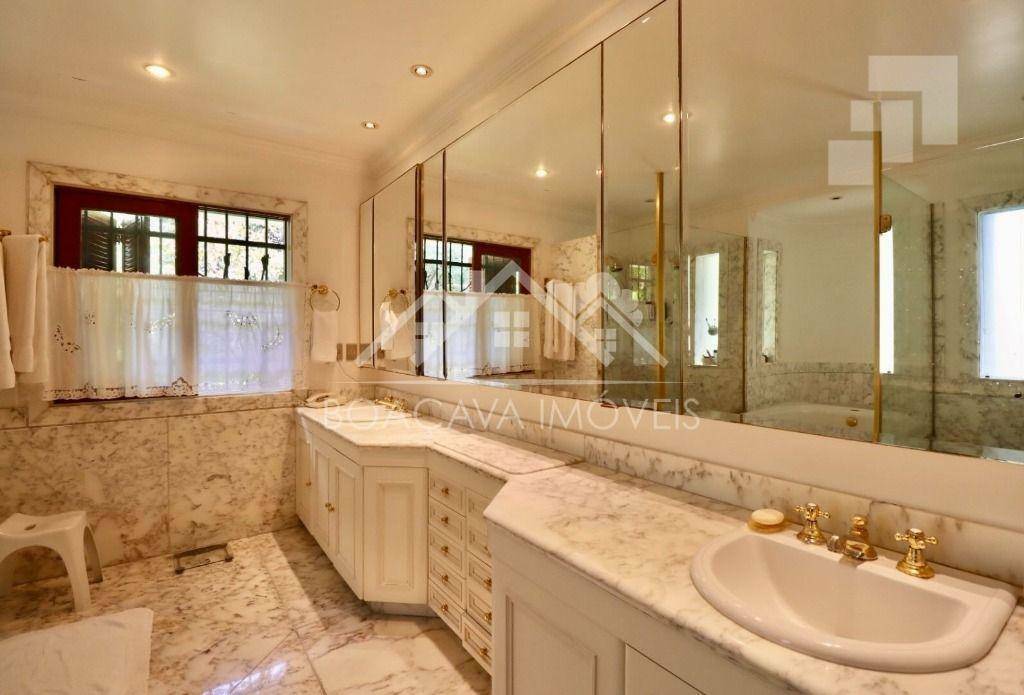 Sobrado à venda com 4 quartos, 750m² - Foto 43