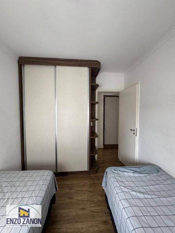 Apartamento para alugar com 3 quartos, 130m² - Foto 23