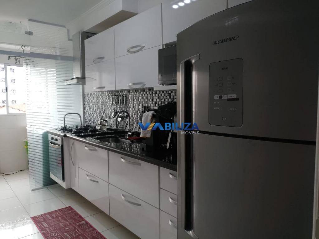 Apartamento à venda com 1 quarto, 50m² - Foto 11