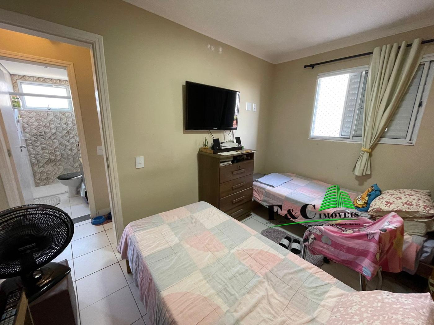 Apartamento à venda com 2 quartos, 65m² - Foto 42