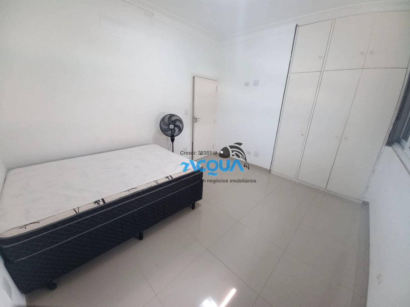 Apartamento à venda com 3 quartos, 190m² - Foto 6