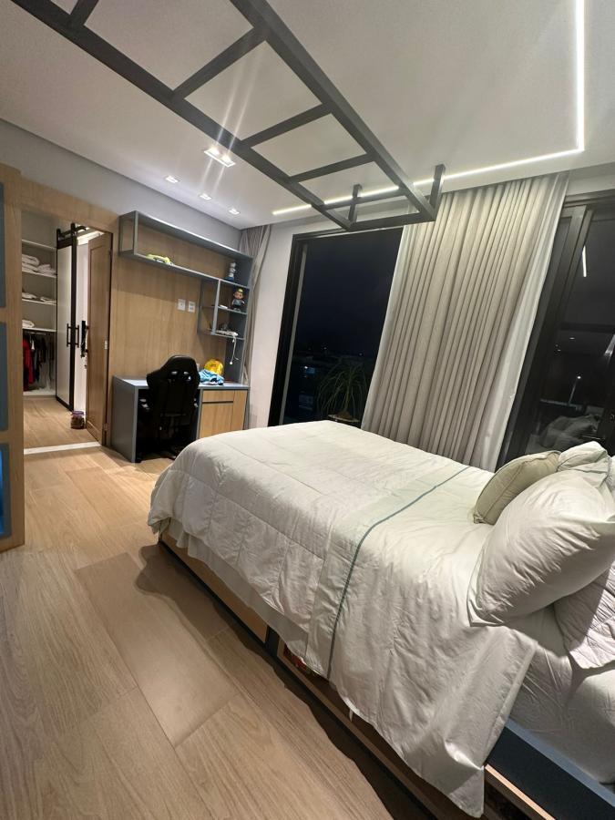 Casa de Condomínio à venda com 4 quartos, 317m² - Foto 8