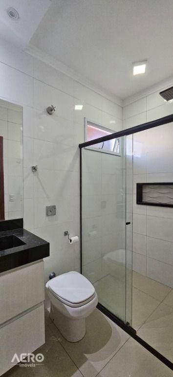 Casa à venda com 3 quartos, 197m² - Foto 23