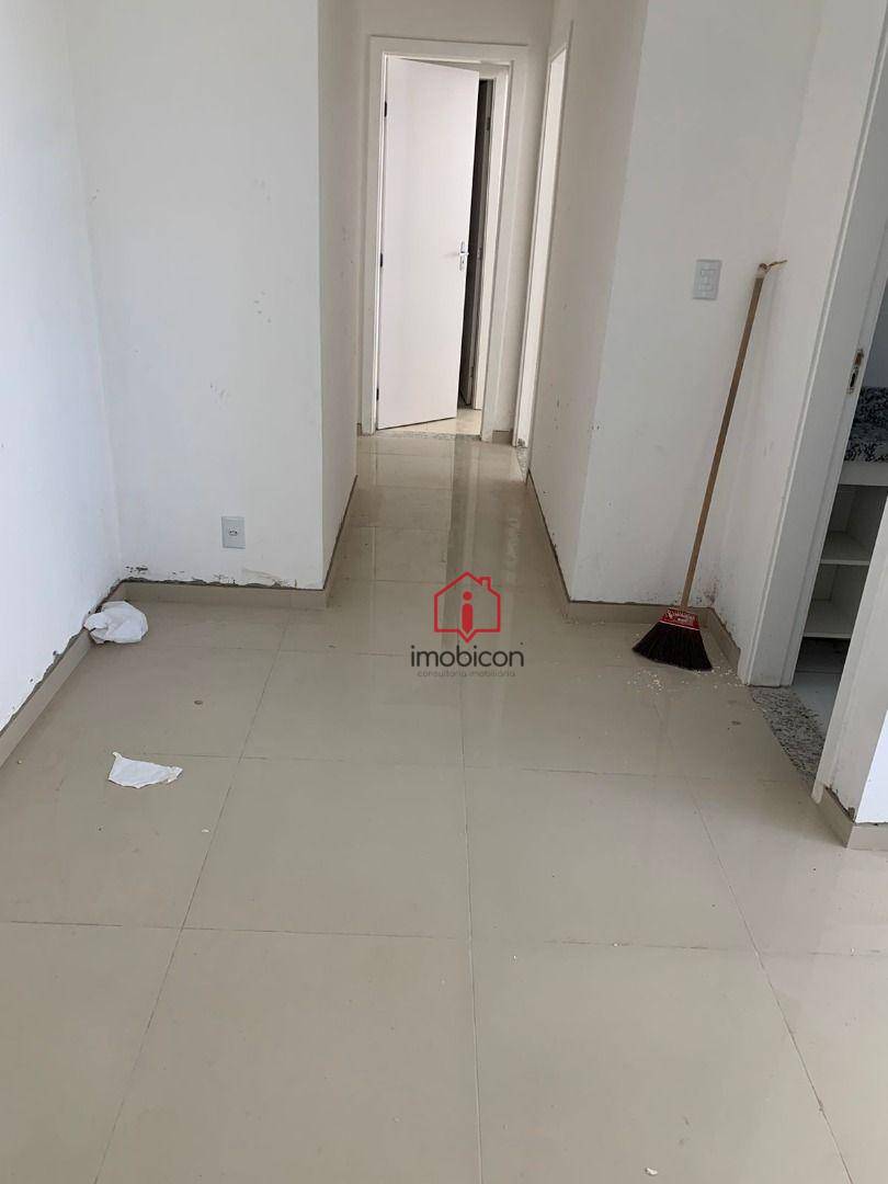 Apartamento à venda com 2 quartos, 54m² - Foto 3