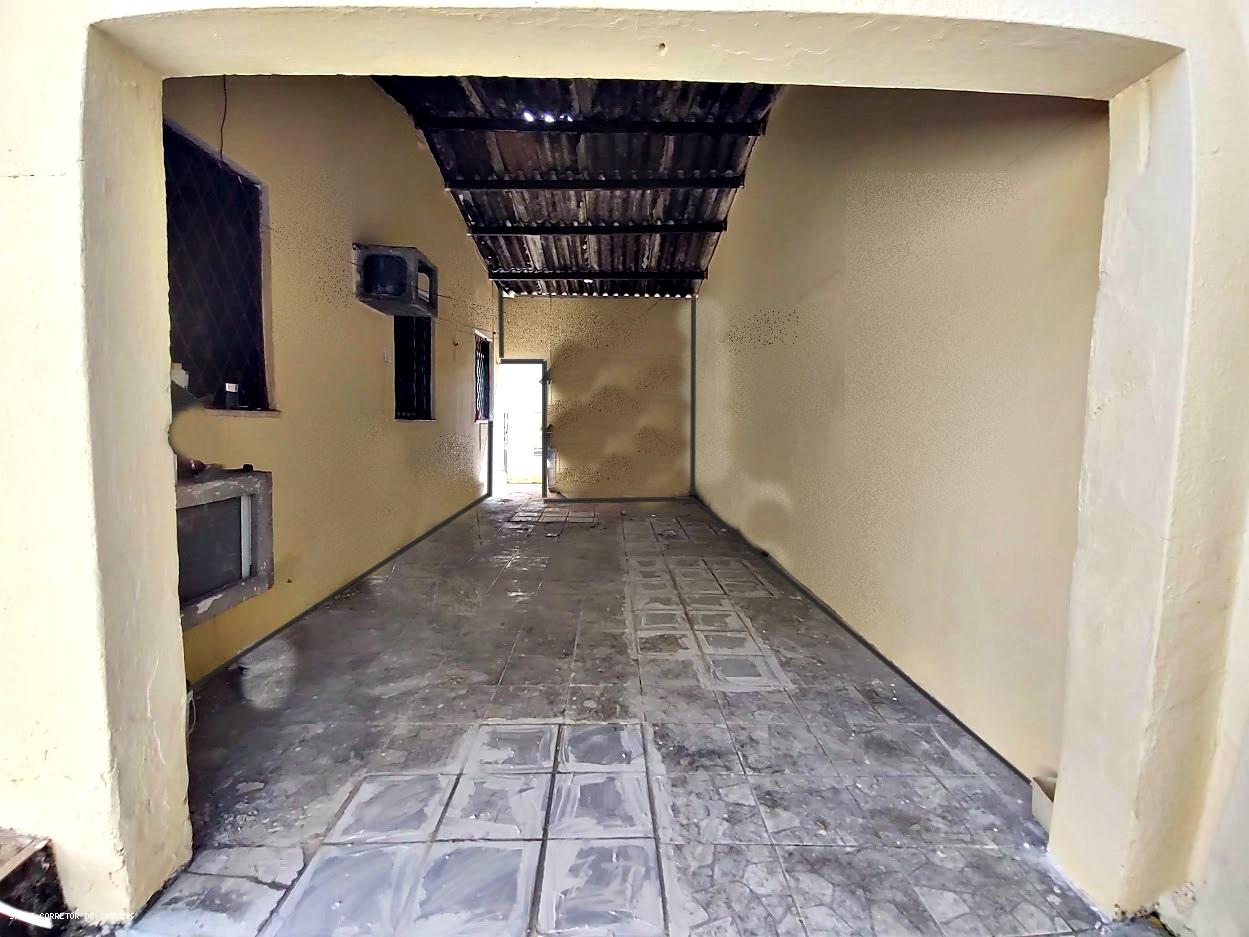 Casa à venda com 4 quartos, 200m² - Foto 7