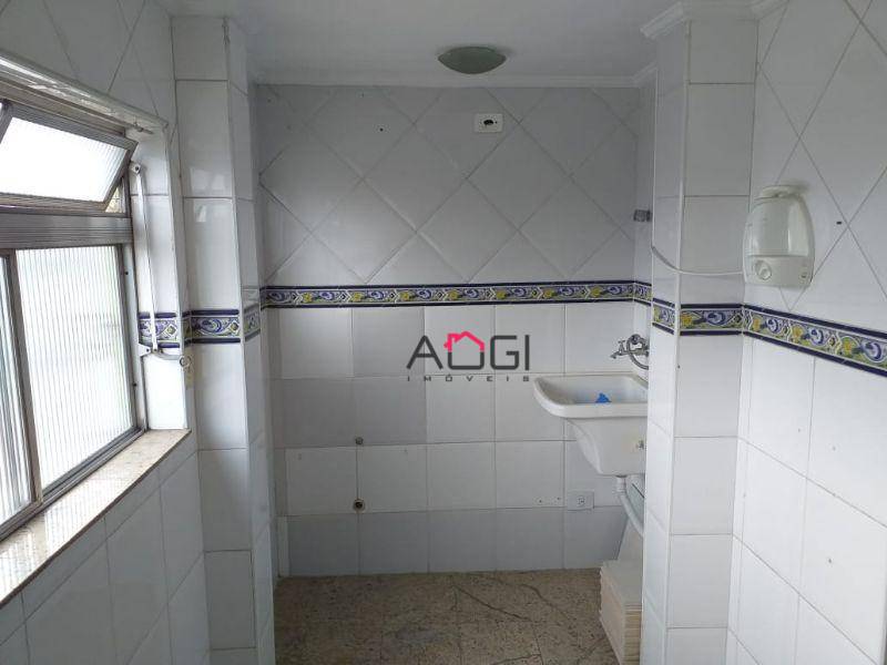 Apartamento à venda com 2 quartos, 82m² - Foto 9