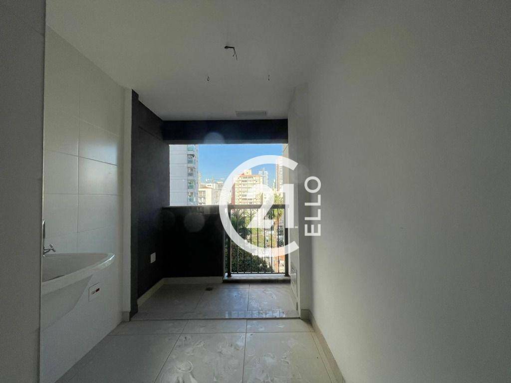 Apartamento à venda com 3 quartos, 162m² - Foto 12