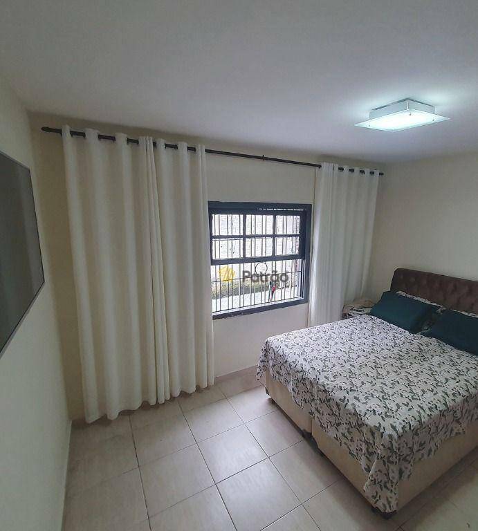 Casa à venda com 2 quartos, 150m² - Foto 6