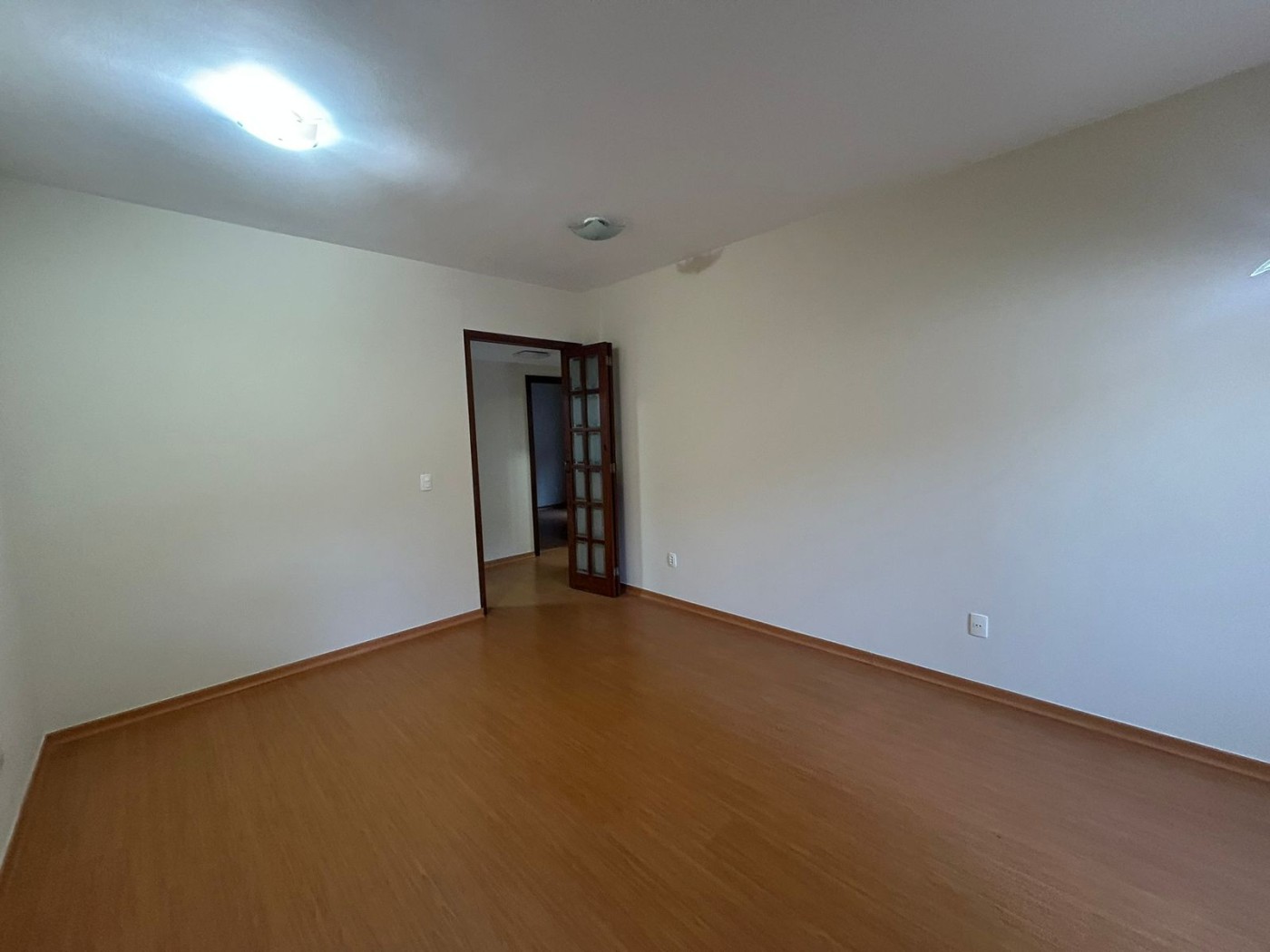Apartamento para alugar com 2 quartos, 72m² - Foto 6