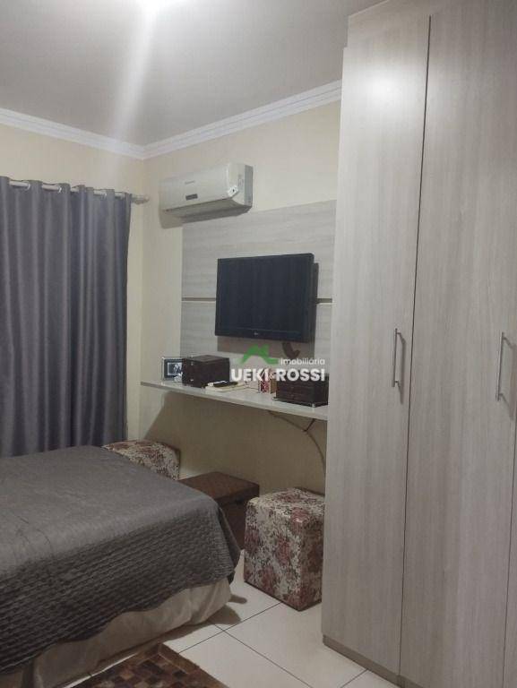 Casa à venda com 3 quartos, 123m² - Foto 4