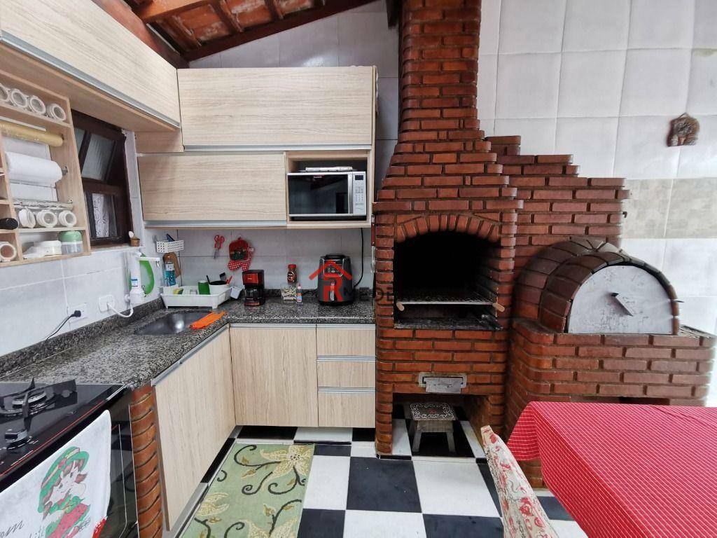 Casa à venda com 3 quartos, 111m² - Foto 9