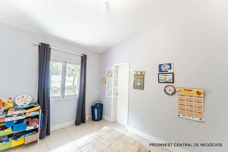 Casa de Condomínio à venda com 3 quartos, 187m² - Foto 36