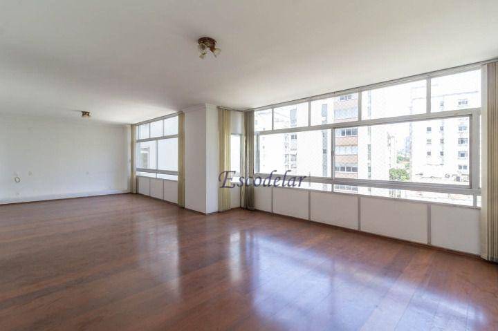 Apartamento à venda com 3 quartos, 220m² - Foto 1