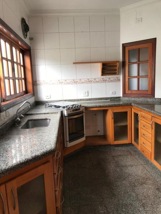 Casa à venda com 3 quartos, 307m² - Foto 12