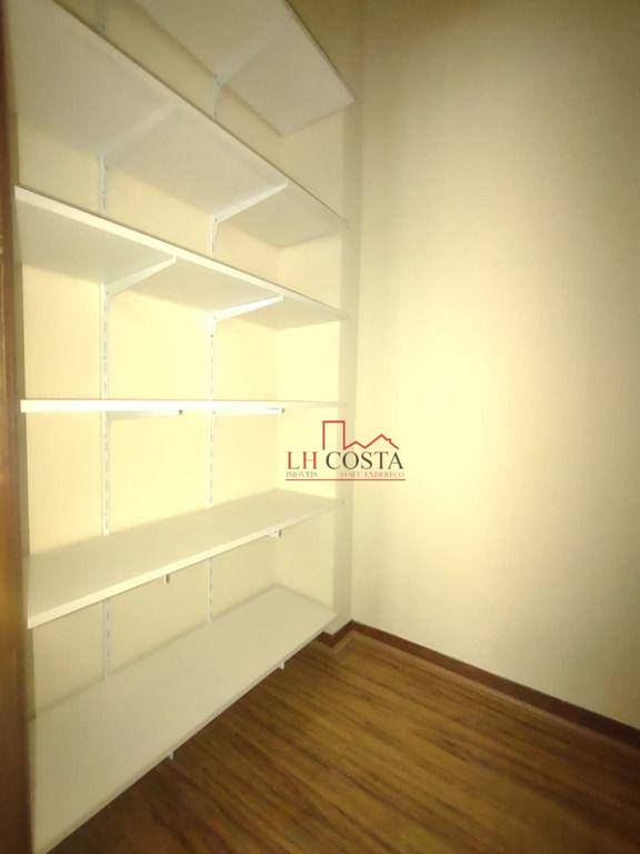 Apartamento à venda com 3 quartos, 135m² - Foto 18