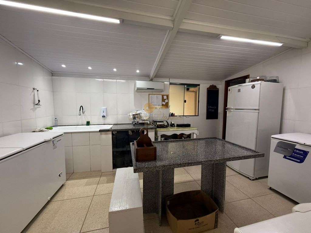 Sítio à venda com 3 quartos, 1962m² - Foto 27