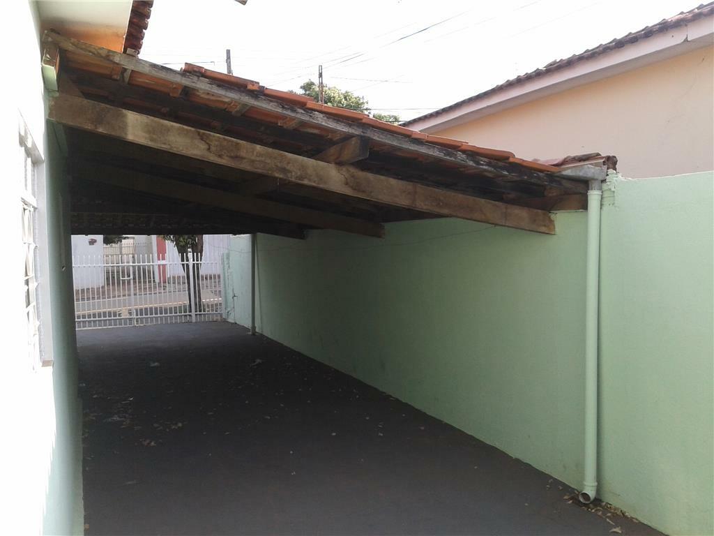 Casa à venda com 3 quartos, 132m² - Foto 3