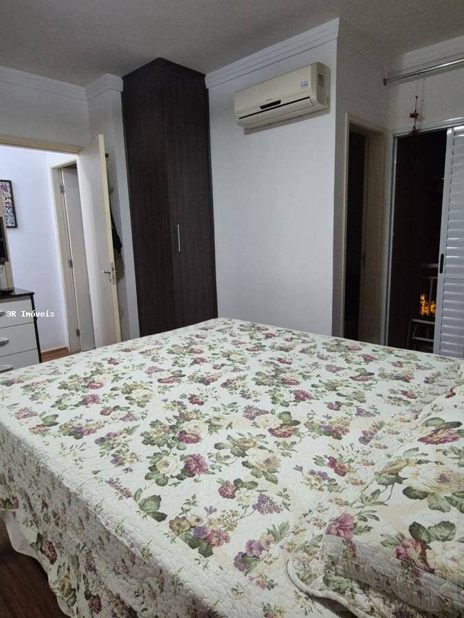 Apartamento à venda com 2 quartos, 69m² - Foto 17