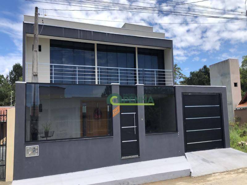 Sobrado à venda com 3 quartos, 301m² - Foto 1