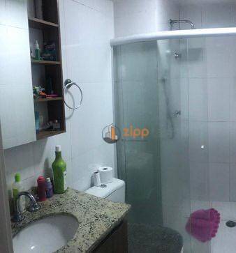 Apartamento à venda com 2 quartos, 62m² - Foto 13