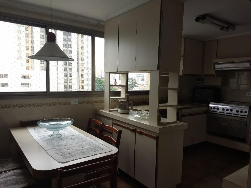 Apartamento à venda com 3 quartos, 167m² - Foto 48