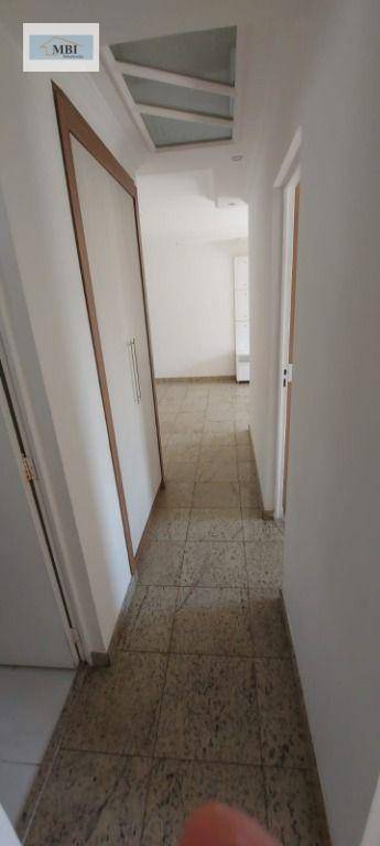 Apartamento à venda com 3 quartos, 70m² - Foto 18