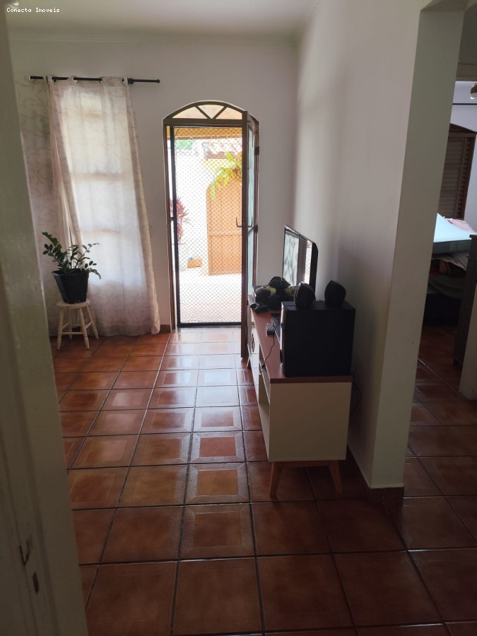 Casa à venda com 2 quartos, 115m² - Foto 22