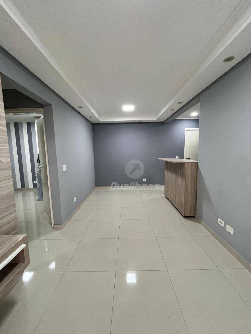 Apartamento para alugar com 2 quartos, 56m² - Foto 12