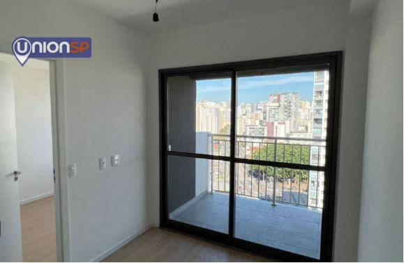 Apartamento à venda com 1 quarto, 27m² - Foto 1