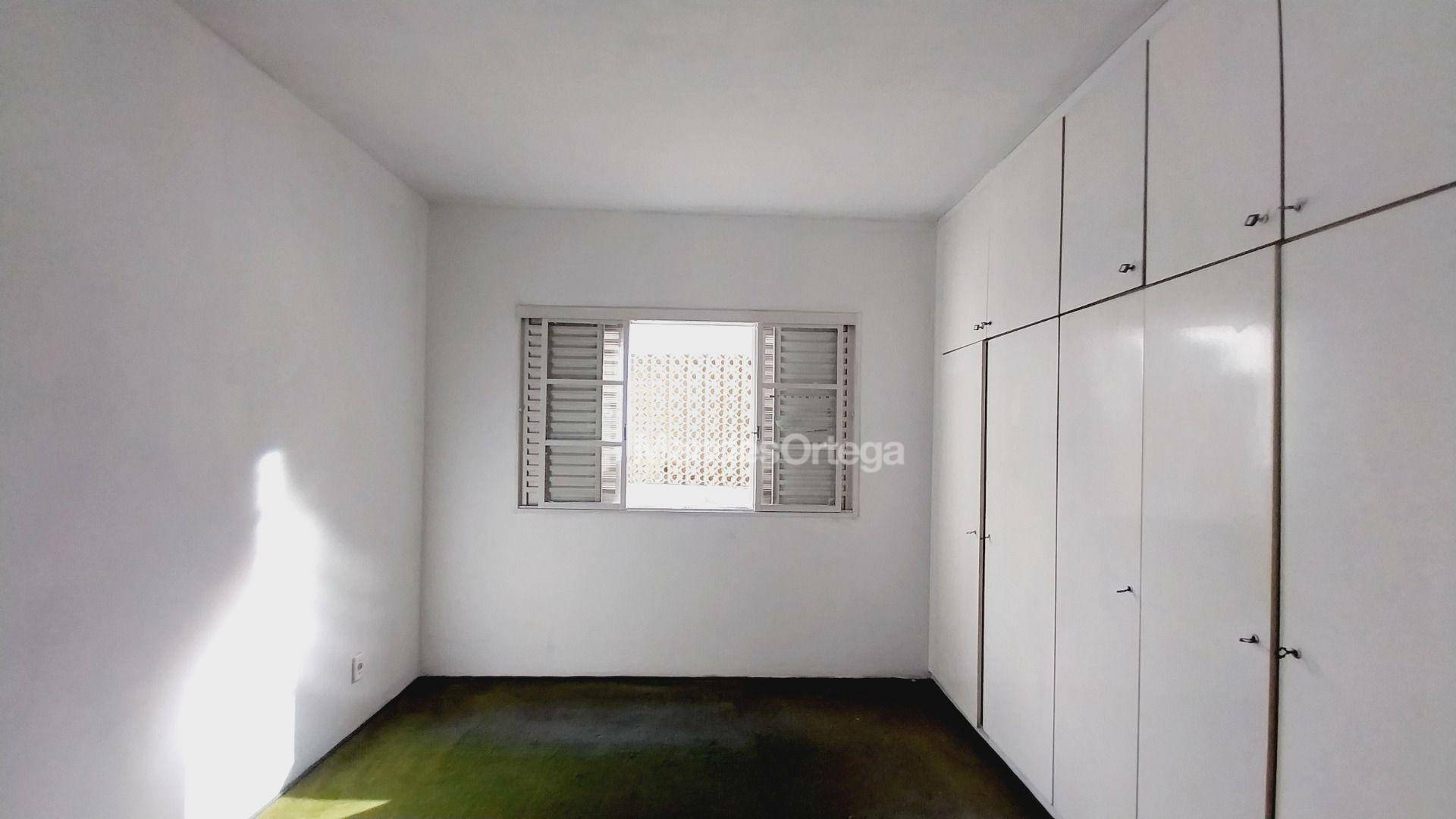 Casa à venda com 3 quartos, 402m² - Foto 7