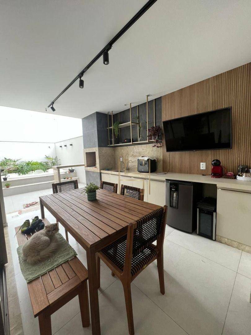 Casa à venda com 4 quartos, 360M2 - Foto 3