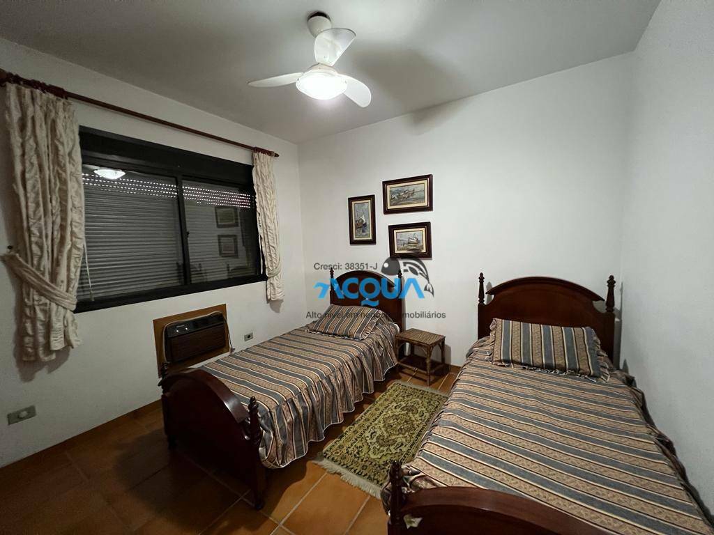 Apartamento à venda com 3 quartos, 140m² - Foto 4