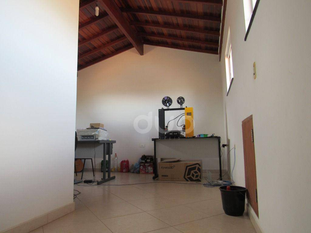 Casa à venda com 3 quartos, 254m² - Foto 27