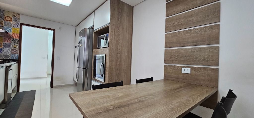 Casa de Condomínio à venda com 4 quartos, 320m² - Foto 34